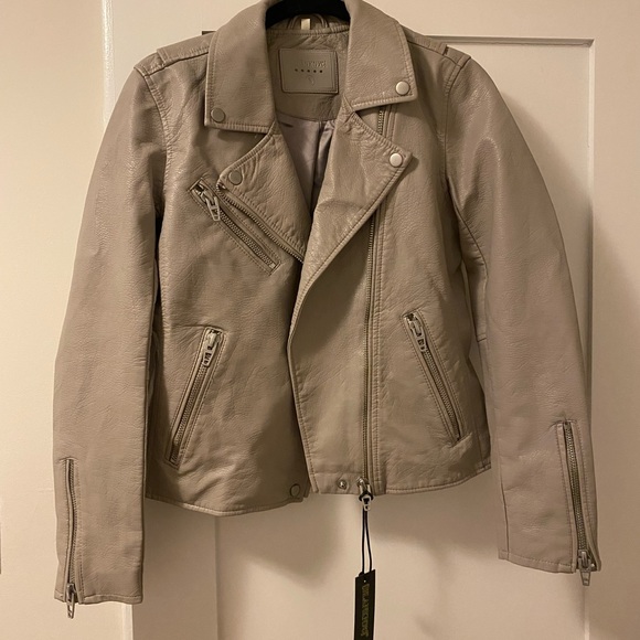 BLANKNYC On The Rocks Jacket - Picture 5 of 5